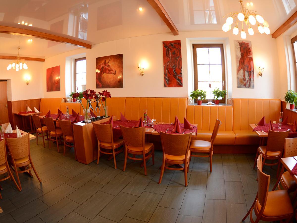Hotel Rotes Einhorn **** Düren - Eifel Esterno foto