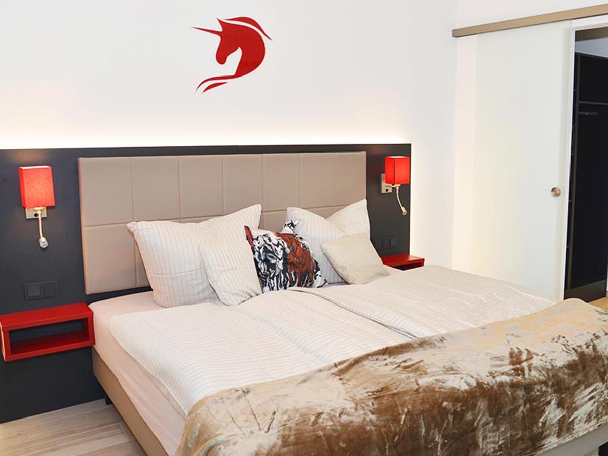 Hotel Rotes Einhorn **** Düren - Eifel Esterno foto